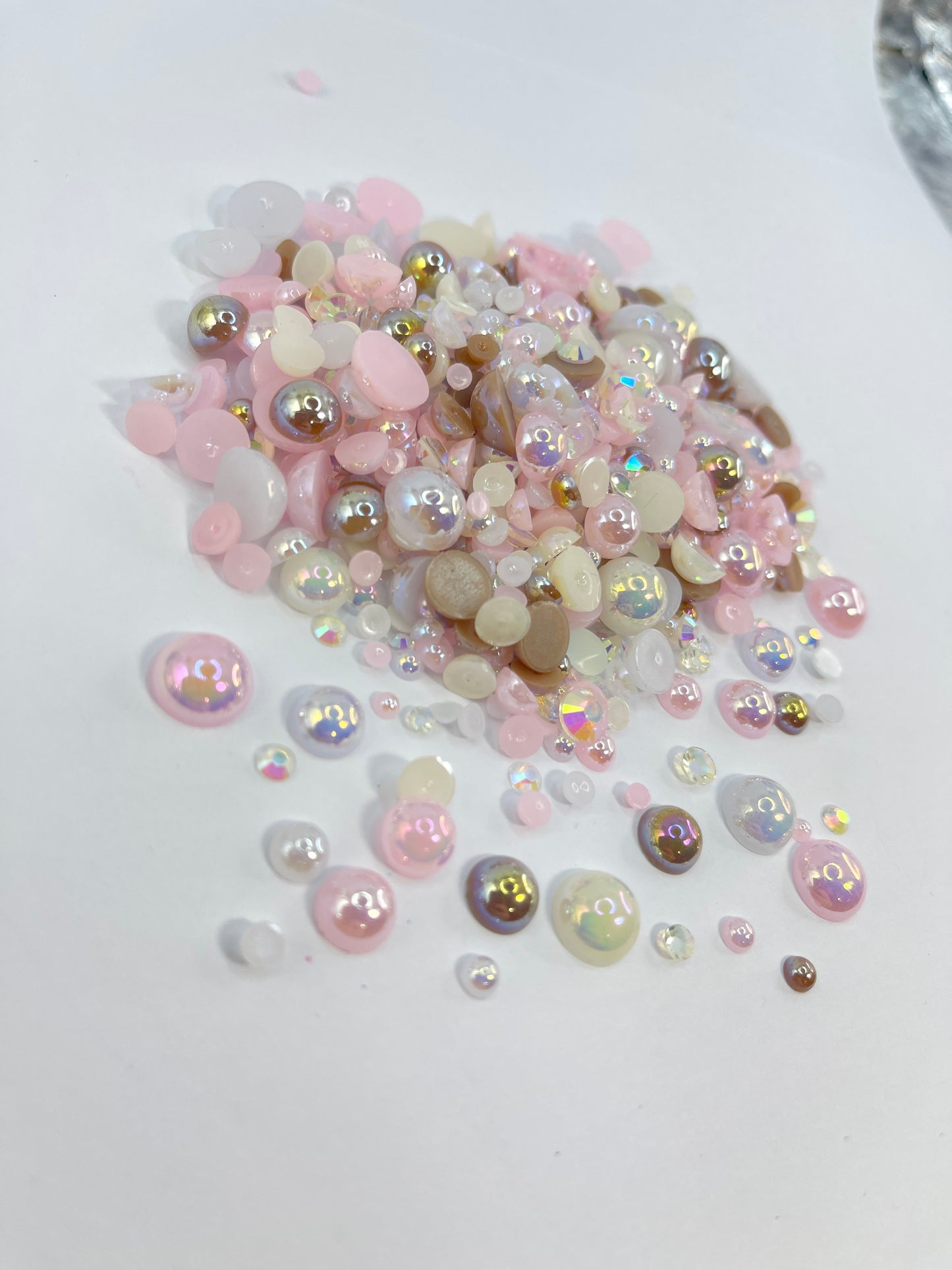 Strawberry Nougat Flat Back Pearl/ Rhinestone Mix 50g