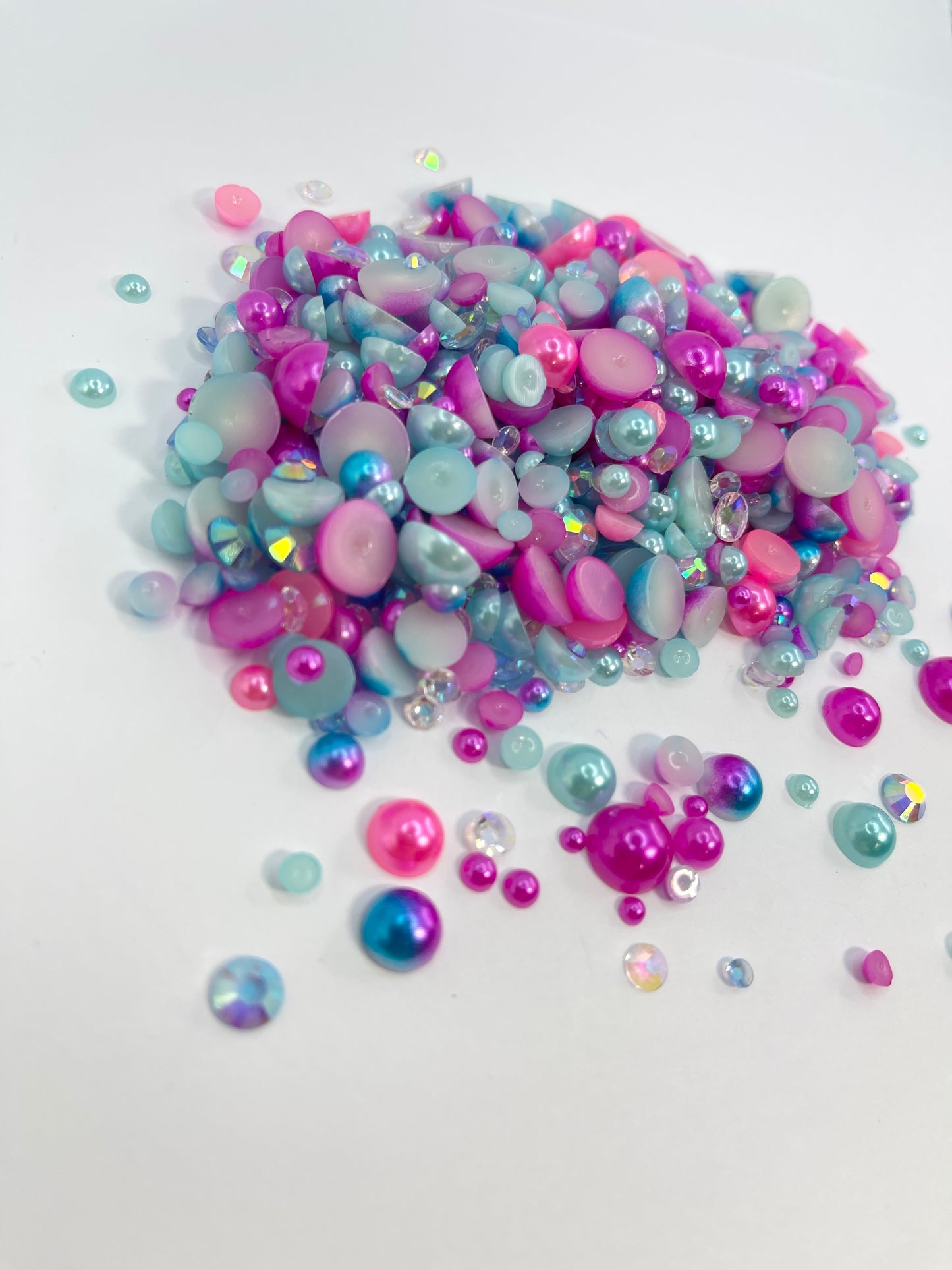 Sour Raspberry Flat Back Pearl/ Rhinestone Mix 50g